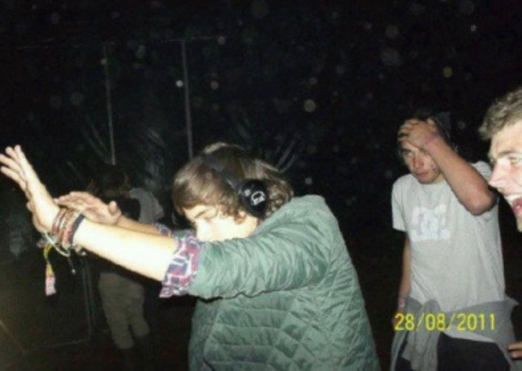 Once upon a time ... LEEDS 2011! yes they were at the festival on 28th August. We know something happened there, so that night could be a special night.