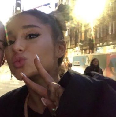— ariana grande and louis tomlinson as each other; a thread