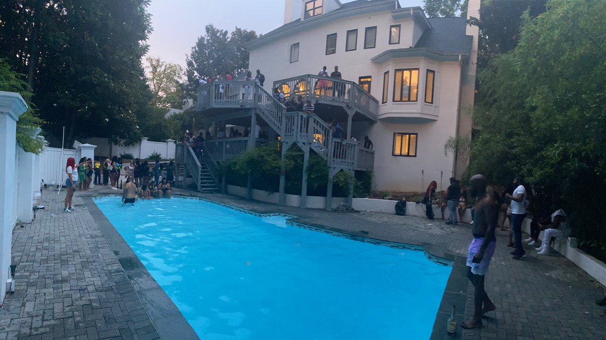 DertyWorkTato's tweet photo. 🔥🔥🔥LABOR DAY WEEKEND MANSION POOL PARTY🔥🔥🔥
🏝🏄🏾♀️💧 #WAPPOOLPARTY ✖️ #ADULTSWIMPOOLPARTY
🔜SEPT.6TH DOORS OPEN @ 3PM
The Biggest Labor Day Party EVER To Hit Georgia‼️‼️‼️
For More Info Text #WAP To 229-376-4180 or 706-3339513
Powered 🔋By The Top Promoters In GA
#DWE https://t.co/VHZSDPBjwe