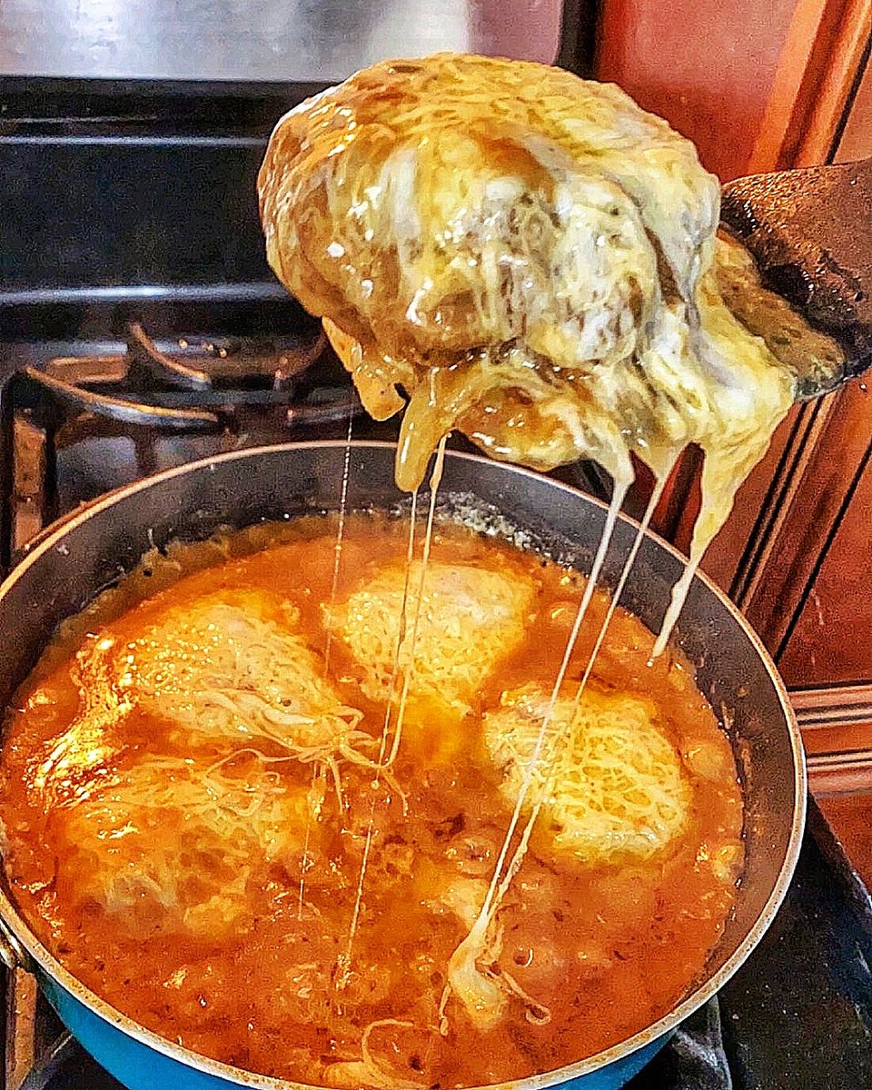 Welp folks the answer is in.. #whatsfordinner is french onion Salisbury Steak! #foodie