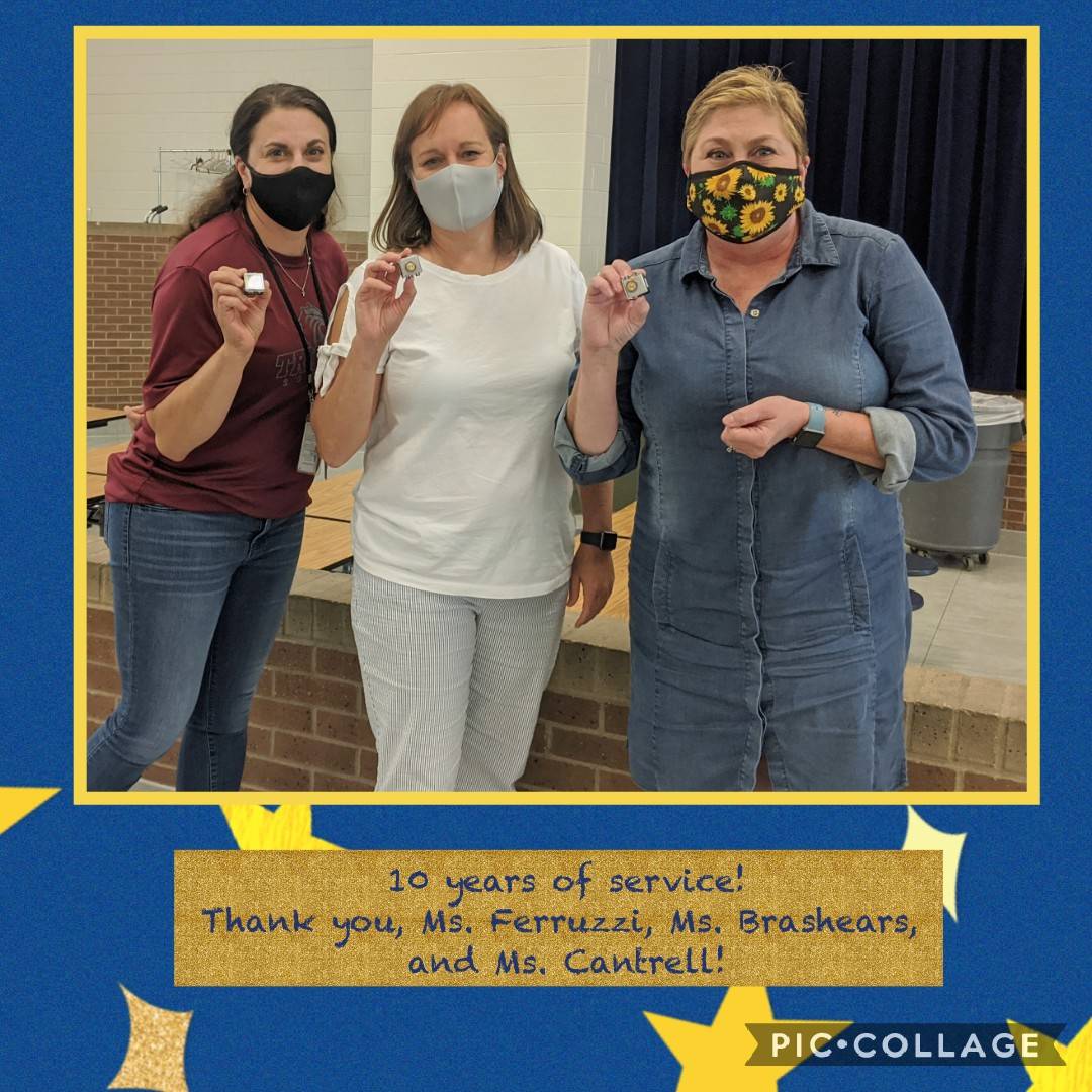 DowellMS's tweet photo. We may be a few months late in celebrating, but THANK YOU to our Dowell teachers for their years of service in MISD! #dowellms https://t.co/k5zB5H4vXv