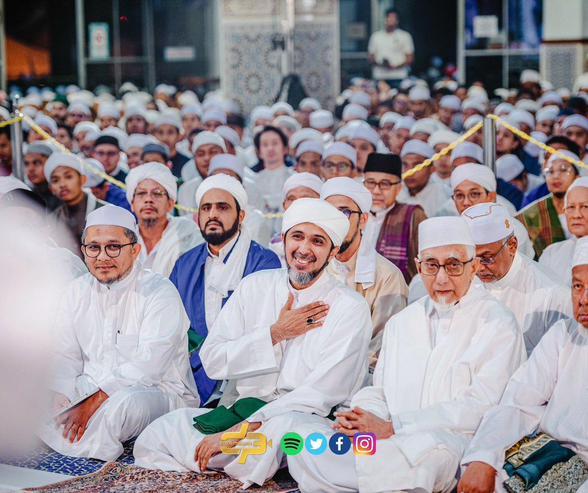 Dar Media tweet media