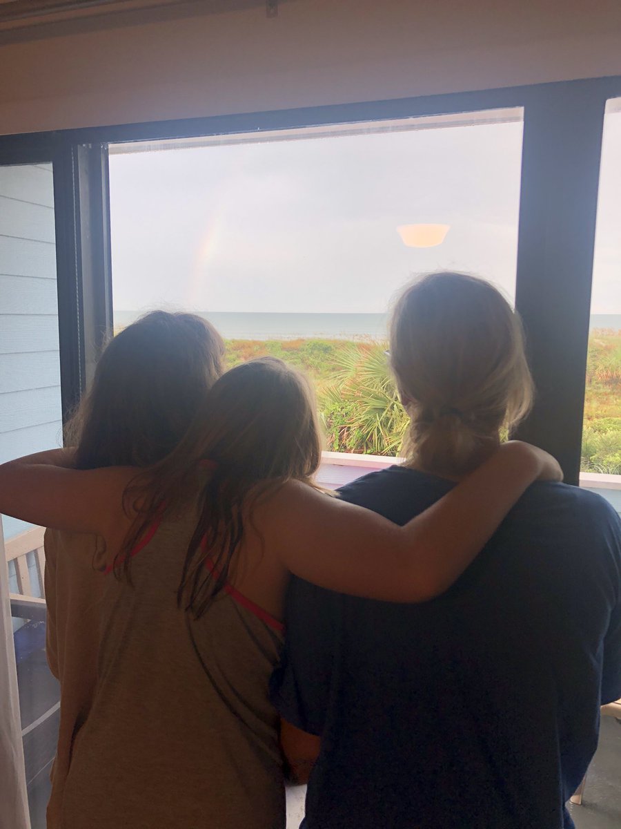 emilycrumedeitz's tweet photo. We see you and feel you @OCHSAPdeitz and we love you more! @mbgwyn #deitzstrong #deitzchallenge #oneprideoc https://t.co/w0XOuIqbji