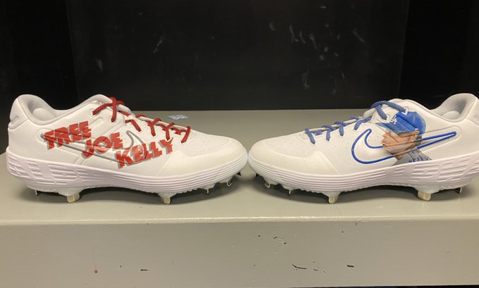 Bauer: MLB threatened discipline for wearing 'Free Joe Kelly' cleats