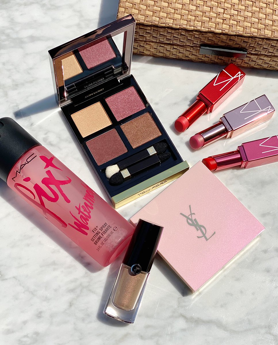 The <a href="/Nordstrom/">Nordstrom</a> Anniversary Sale is now open to the public. All the beauty details as well as my haul #ontheblog #nsale #nordstrom #anniversarysale #bblogger click here: calibeaute.com/blog-1/2020/08…