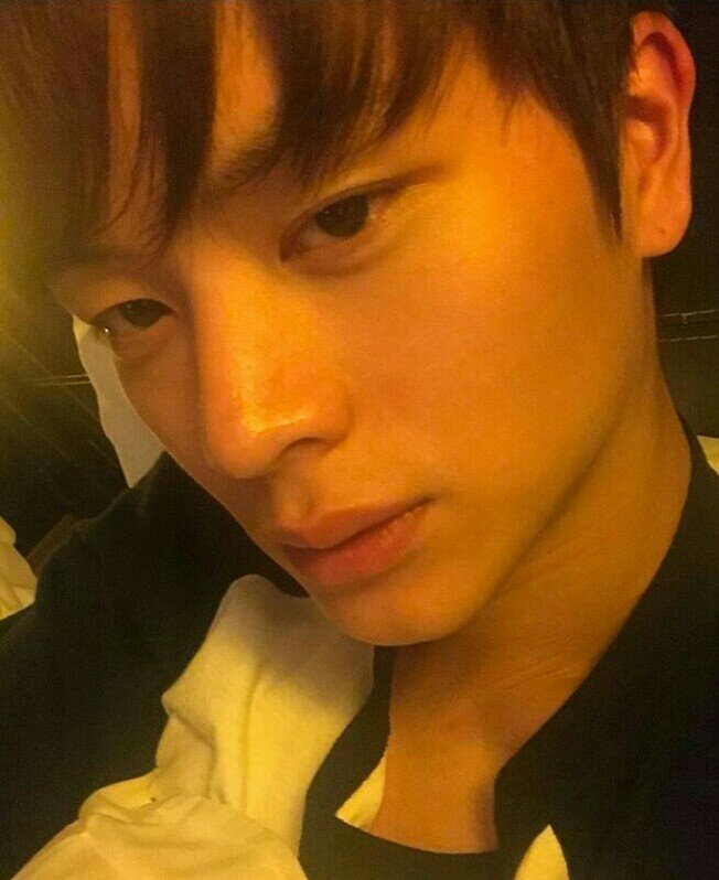 «30 Day Bias Challenge»D-2 - Bias' Selca #SUNGJAE  #성재  #BTOB  #비투비