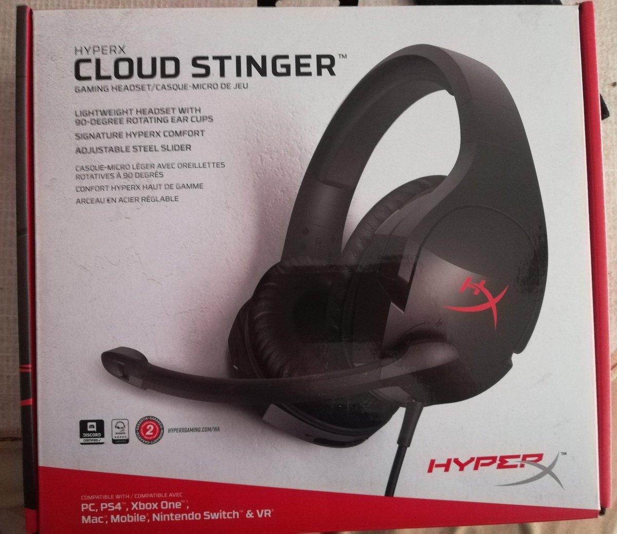 franeud_'s tweet photo. Ya llegaron mis @HyperX #CloudStinger y no podría ser más feliz por mi primer gaming headset https://t.co/WU44MBxKx7