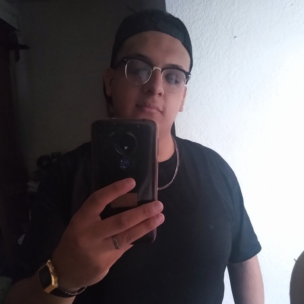 SaulMooreSM's tweet photo. #NuevaFotoDePerfil https://t.co/CBxhnP6adn