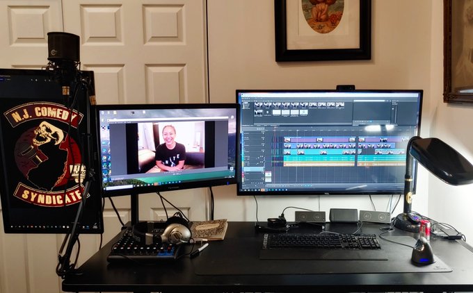 New editing setup complete w new 43" editing monitor. Working on @revampedlyfe interview, out later this<a href="/tag/sellingpanties"class="tags"><span>#sellingpanties</span></a><a href="/tag/jessicastarling"class="tags"><span>#jessicastarling</span></a>