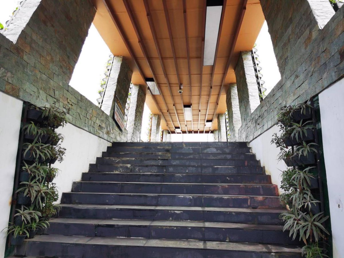 rapplerdotcom's tweet photo. Lagusnilad’s new look.

LOOK: A sneak peek into Lagusnilad Underpass’ renovation features vertical gardens, a lit walkway, and a colorful mural depicting Manila’s history. Photos from Cesar Chavez/FB https://t.co/QGkSfjf2If