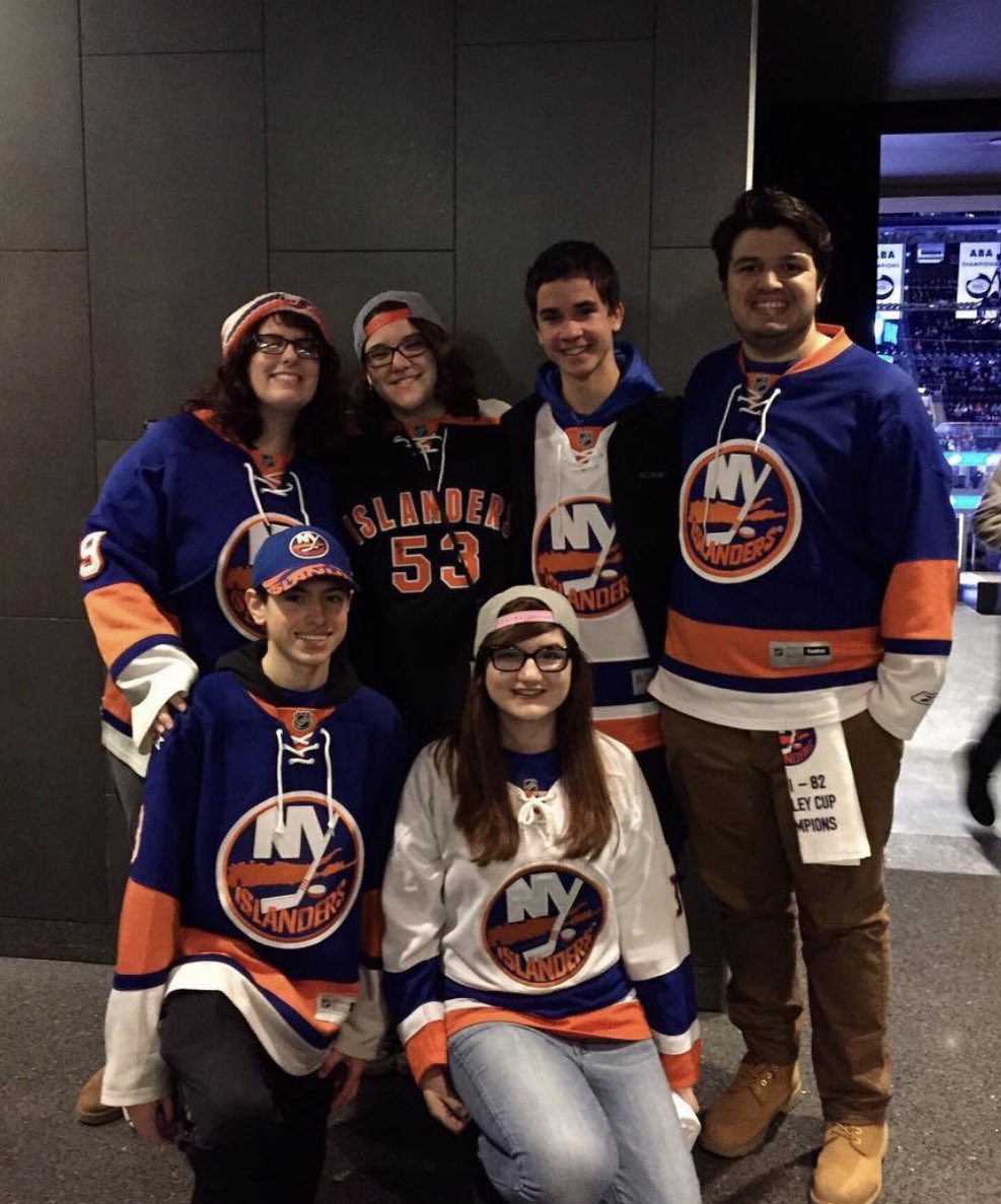 xSammySeventeen's tweet photo. @NYIslanders #islespolaroids also without the boys, i never would have met my best friends i now call my family. so thank you so much. #IslesFamily https://t.co/IEiOBMZNCp