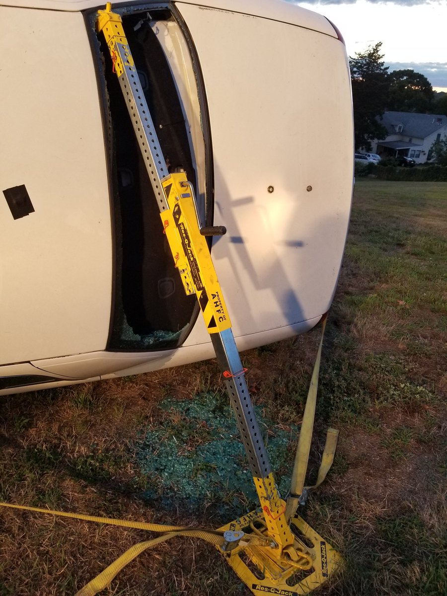 Tonight's training focused on MV stabilization with <a href="/ResQJack/">Res-Q-Jack®</a> #Practice #Practice #Practice