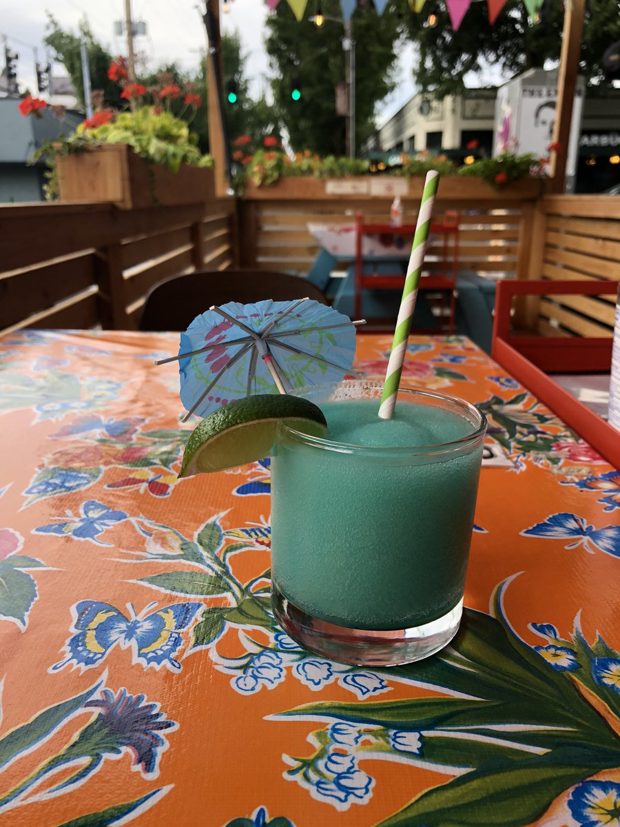 On the patio <a href="/PaaDeepdx/">PaaDee</a>