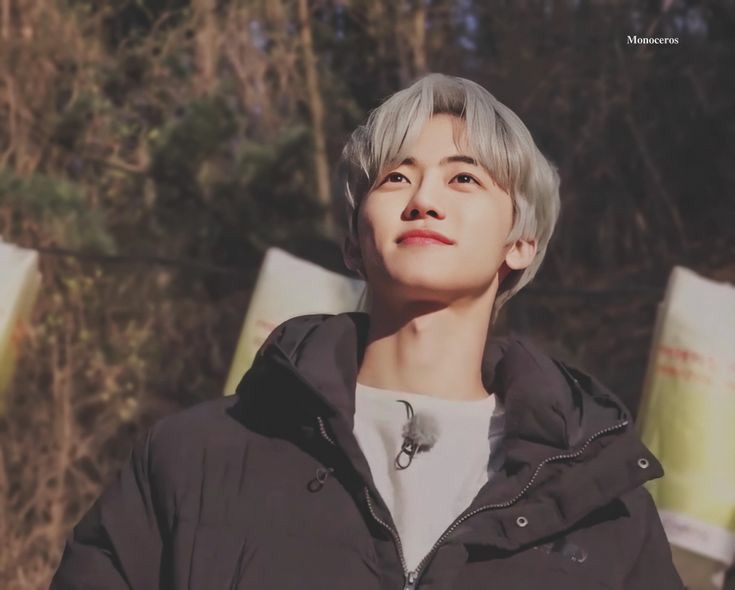 🎞 ㅡ  𝓟lease stay cute and happy