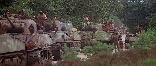 映画 遠すぎた橋 のシャーマン戦車 Min T ミント