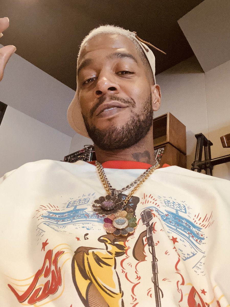 KiDCuDi's tweet image. Hi yall!  I love you 😘