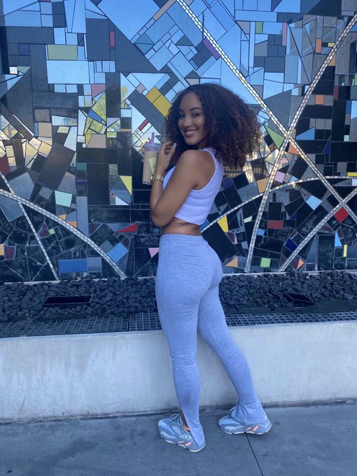 Casual 🤍 https://t.co/29bSECkPwg