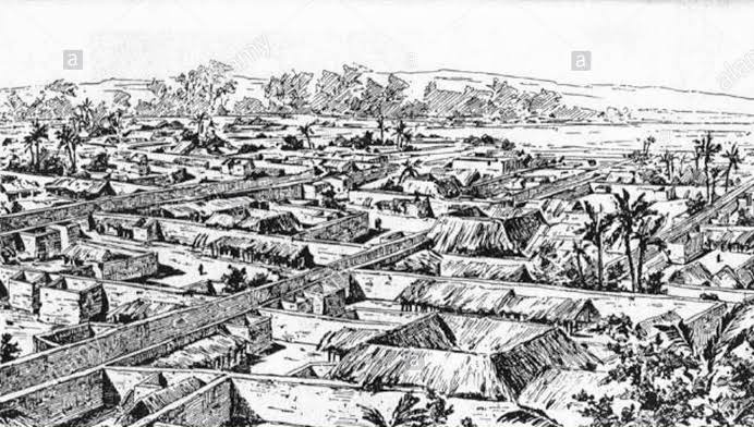The kings had immense political powers, as ultimate judges in court matters, the deliverers of death penalty, the receivers of taxes and tributes, the regulators of trade, the nominal owners of the land of the kingdom, and principal custodians of customs and traditions etc.