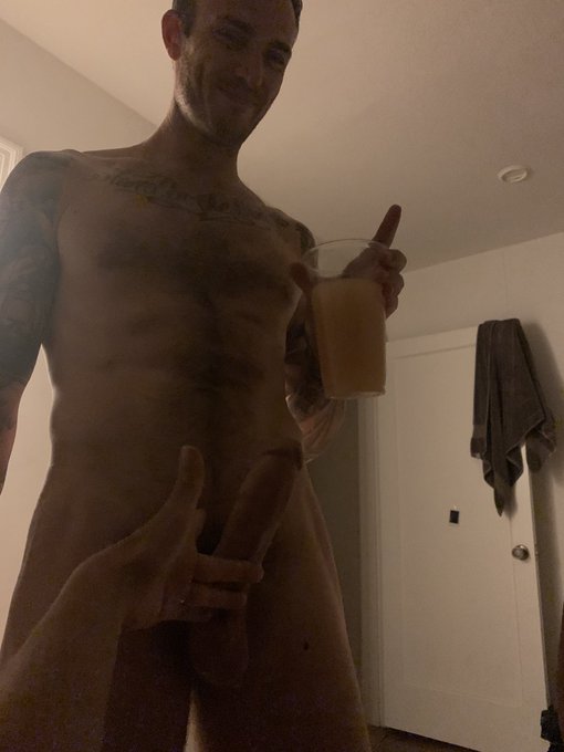 When @daddywildex gets a hard on and says that&rsquo;s my presentation dick 🤣😋🥰 https://t.co/wwES5uee5r<a class="tags" href="/tag/daddywildex">@daddywildex</a>