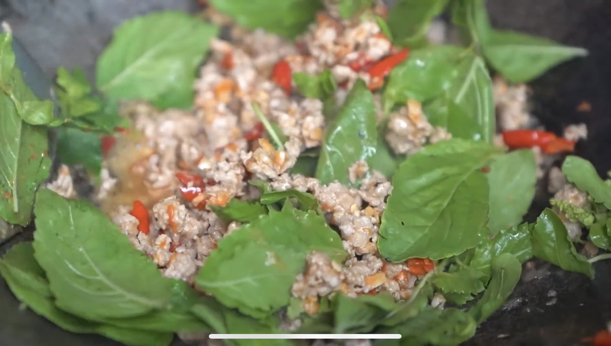 natitreview's tweet image. ชอบคอนเท้น #คนน้อยอร่อยมาก ของอาสาพาหลงจัง เค้าจะไปตามร้านเล็กๆที่ไม่ค่อยมีคน แต่อาหารอร่อย ได้ฟีลโฮมเมด เหมือนกับข้าวแม่ทำ❤️ #อร่อยบอกต่อ