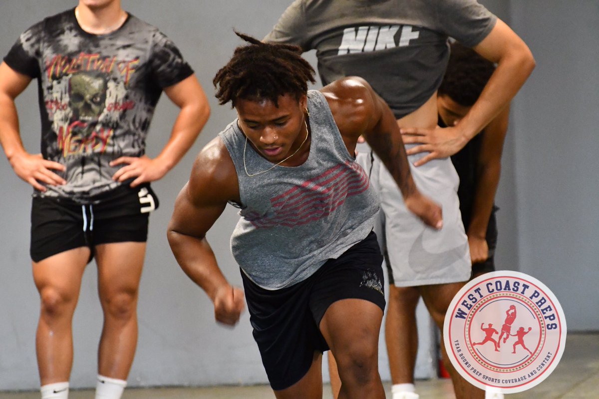 westcoastpreps_'s tweet photo. Big senior year incoming https://t.co/b9pECEDnjZ