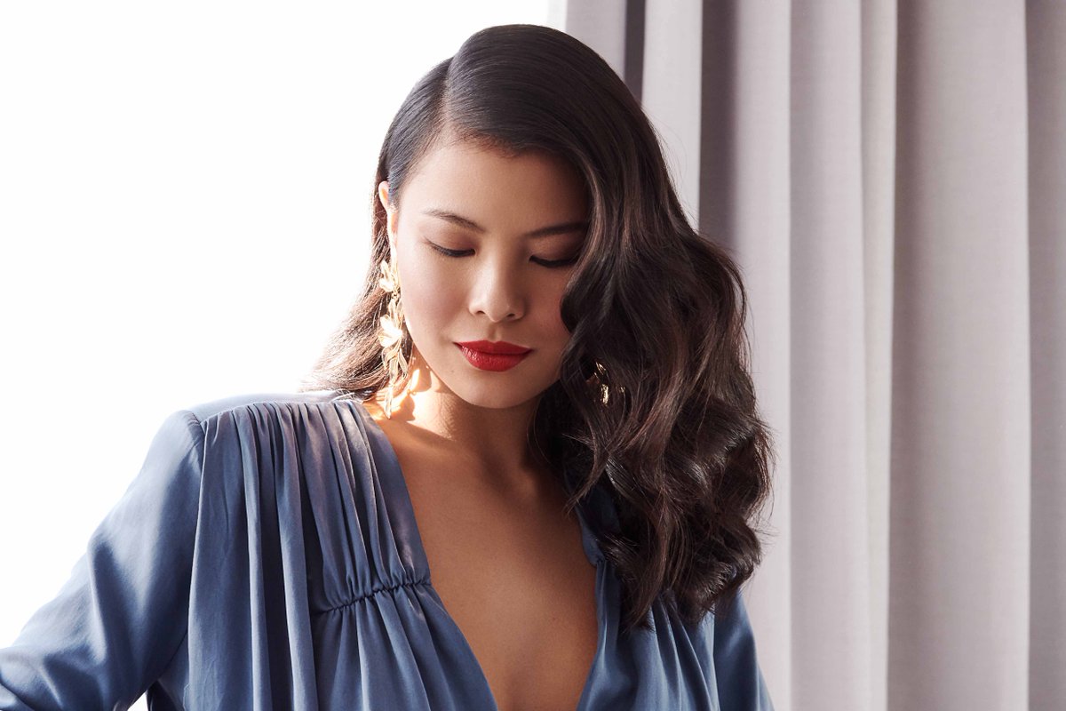 hairhouseaus's tweet photo. Did you know: Dark hair contains higher levels of carbon than light hair https://t.co/xqRi0c41uo