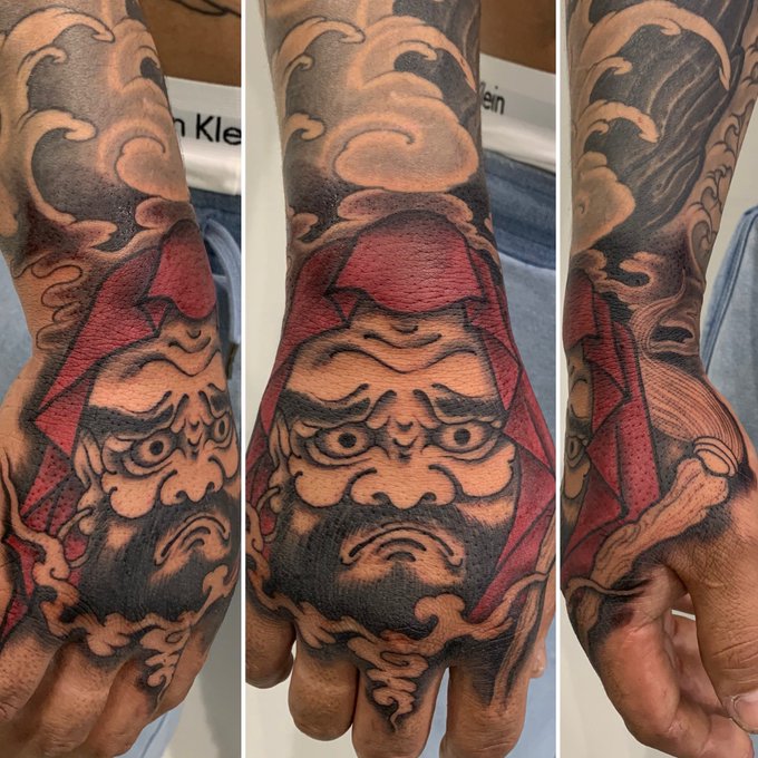 Slf Manabu 彫師 信州まなぶ S Recent Tweets 8 Whotwi Graphical Twitter Analysis