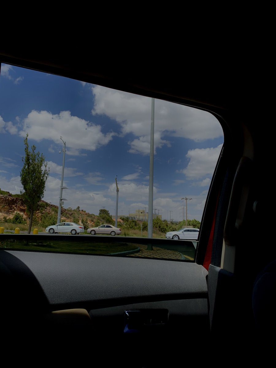 Hlom1998's tweet photo. ّ
         "اشتقت لأبها 🥺🤍🌿."

#تصويري 

 #اليوم_العالمي_للتصوير https://t.co/ecXZkUKPKb