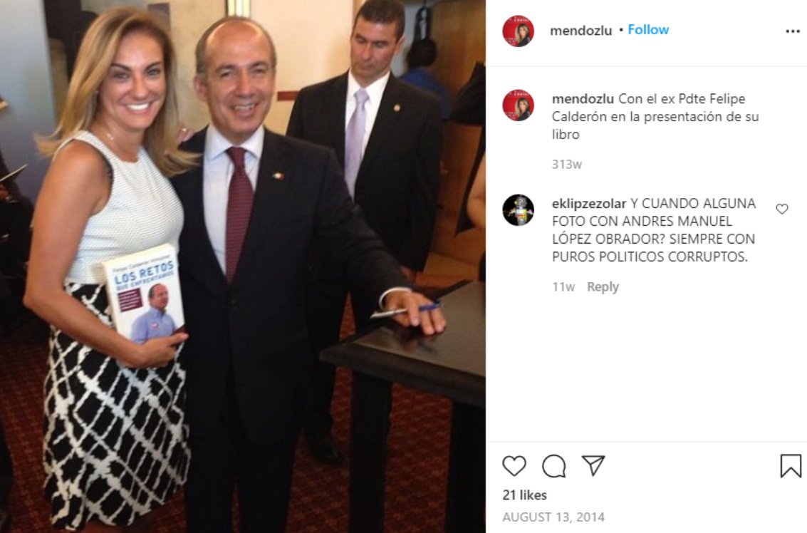 taller2006's tweet photo. Según Videgaray le daba bolsas Chanel, Calderón le daba los vestidos de Margarita...
#LadyChanel https://t.co/1Xa4ZFyuGd