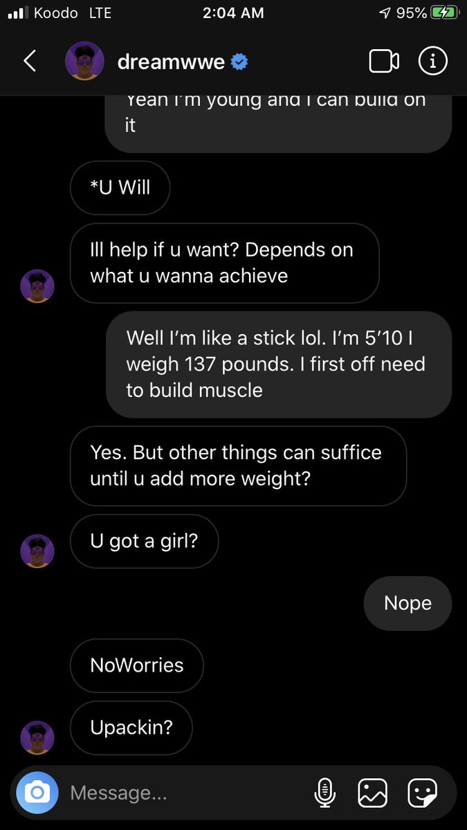 The REAL accuser is "Jacob Schmidt" (likely an anonymous account) who posted this suspicious stuff here. One of these is doctored. He posted BOTH of them as "proof" he talked to  #VelveteenDream which is real? Which is altered? Let's say Dream deleted his comments, why not all?