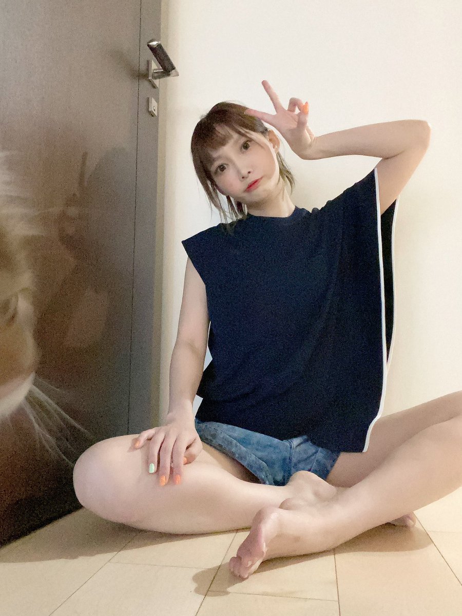 木下ゆうか Yuka Kinoshita 30代もショーパンはいていこう