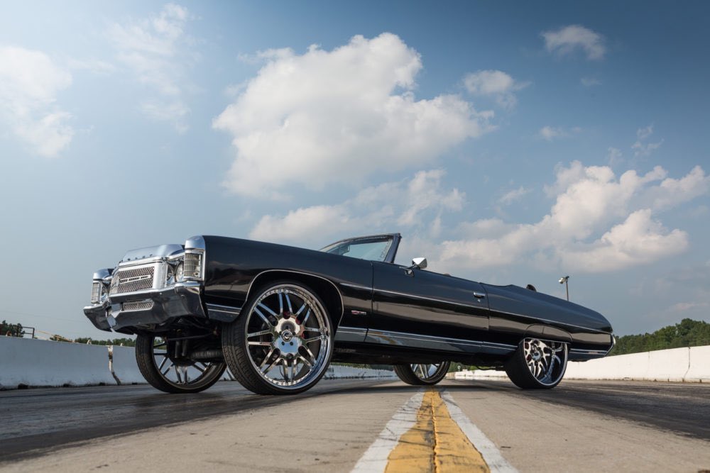 butGodlovesu's tweet photo. Reasons why I miss the South: Drag racing https://t.co/vY19DJUngR