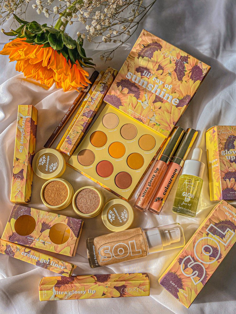 pingponghime6's tweet photo. Colourpop ทานตะวันอีดีชั่นนนนนน น่ารักมากอะ สดใสสว่างจ้า ใจไม่ดีอีกแร้วววว >w<
ปล.คัลเล่อป๊อปควรมีหน้าร้านที่ไทยบ้าง ขก.พรีมากแม่
#cosmeticsupdate #colourpop https://t.co/Dmk2b0TKOa