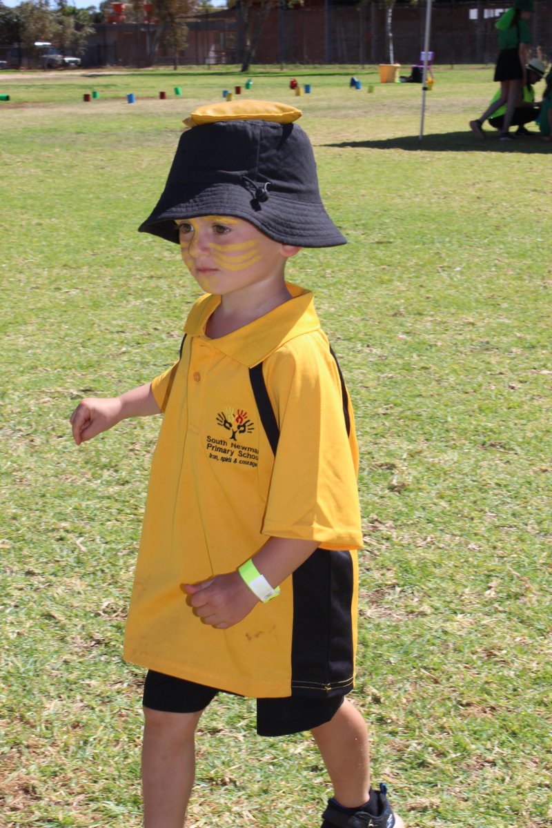 SouthNewmanPS's tweet photo. Yesterday our Kindy and Pre-Primary students participated in their Sports Carnival. All of the students had lots of fun! A very big thank you to Miss Mews for organising such a fantastic carnival. Thank you to the Year 6 Faction Captains for being great leaders. @katiewallace50 https://t.co/MMrfgmGIif