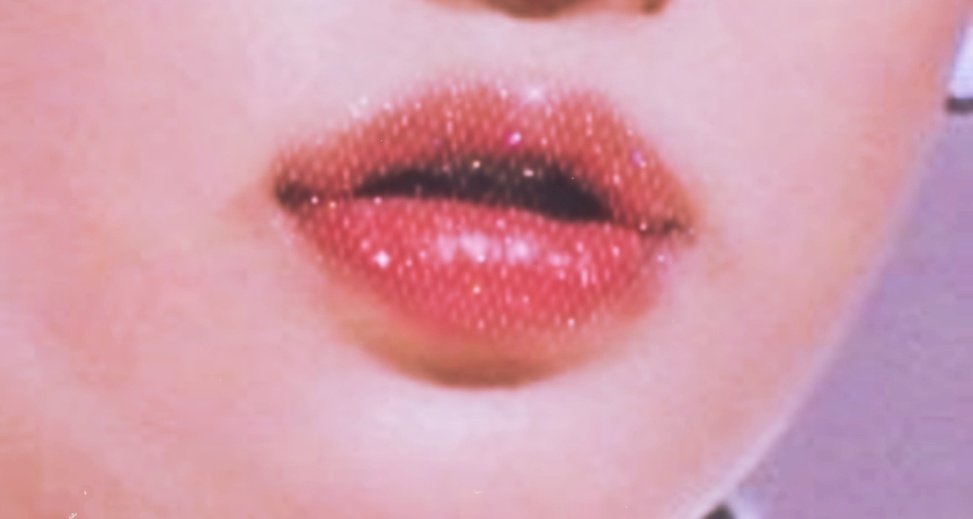 yeonjun has the prettiest lips, an ethereal thread : @TXT_members  @TXT_bighit