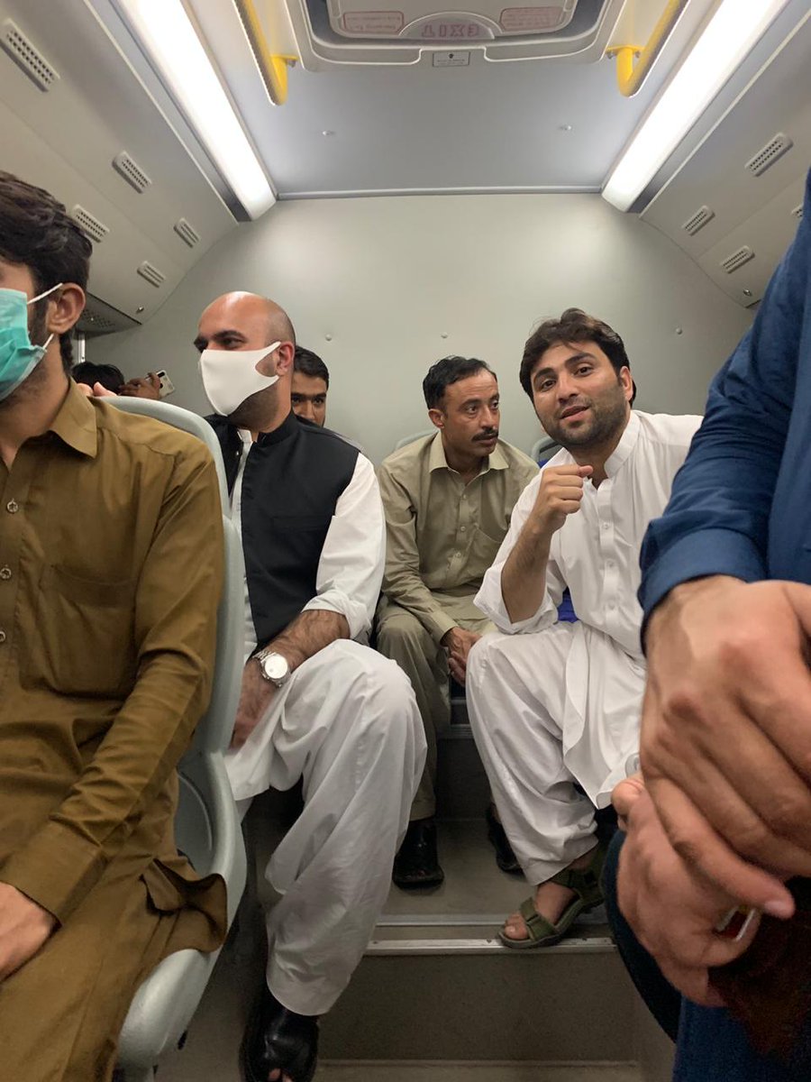 5. Staff was courteous, only allowing people through station gates with masks; unfortunately mask wearing within buses still low; something to collectively work on. Hygiene was good, but keep stations and buses as clean as they ought to be will be our biggest challenge.