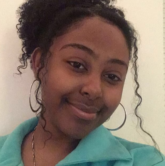 UMWWomenOfColor's tweet photo. day FOUR of #meetyourwoc
Mariamawit (Mari) Hailu (Co-treasurer)✨•••• ✨an incoming junior studying psychology, anthropology, and on the Pre-Med Track 🚑💉📕❣️
words from Mari: 
✨✨ “I joined WOC to get more involved, as well as be inspired by women..." https://t.co/9RqpZrkVYj