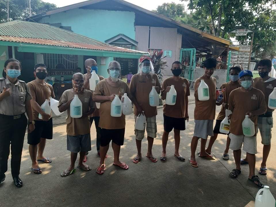 gangbadoy's tweet photo. "What must you do to avoid it?"
I deliberated a moment: my answer, when it did come was objectionable: "I must keep in good health and not die.
-Charlotte Brontë, JANE EYRE
#WashYourHands (WITH SOAP!)
#WearAMask
#KeepPhysicalDistancing https://t.co/2shX4Qoh4k