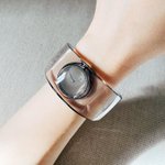 自分の誕生日に「イッセイミヤケ」の時計を購入!水をモチーフにした爽やかで素敵な印象!