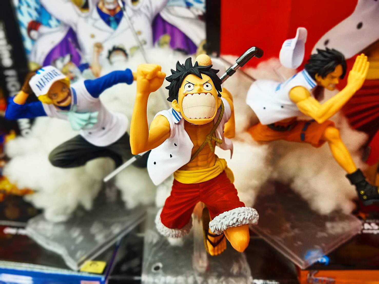 タイトーステーション 仙台名掛丁店 ᐠ ᐛ ᐟᐠ ᐖ ᐟ 新製品 ᐠ ᐛ ᐟᐠ ᐖ ᐟ ワンピース One Piece Magazine Figure 夢の一枚 1 Vol 3 エースとサボとルフィが海軍に入って ガープの下でしごかれている 夢のシチュエーションイラストを