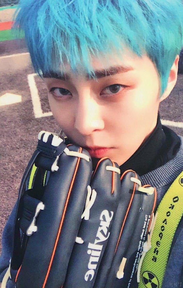 XIUsmallbot's tweet photo. 3탄!!! 얼른 제대해주라..ㅠㅠㅠ사랑해요 김민석 https://t.co/zXk0rBYbiA