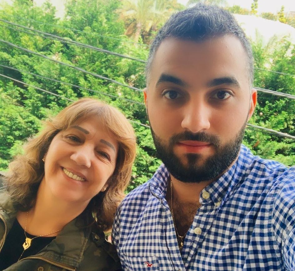 RayTdraybi's tweet photo. أمي ثم أمي لحد آخر يوم ف�� عمري ❤️ 
عقبال ال ١٠٠ سنة ❤️ https://t.co/ObpsDzLj3h