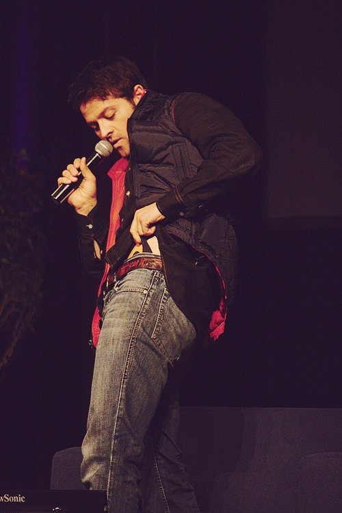 weird and/or unexplainable pictures of misha collins ; a thread in honour of this old man’s birthday