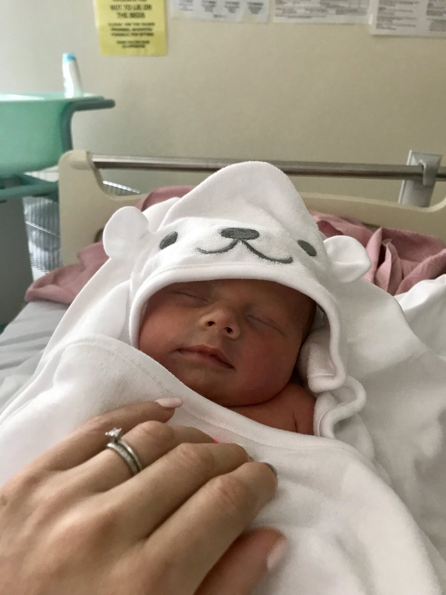 Siany1183's tweet photo. Happy 1️⃣st Birthday Samuel Elis ⭐️💙⭐️ https://t.co/ipt6wQ9yUS
