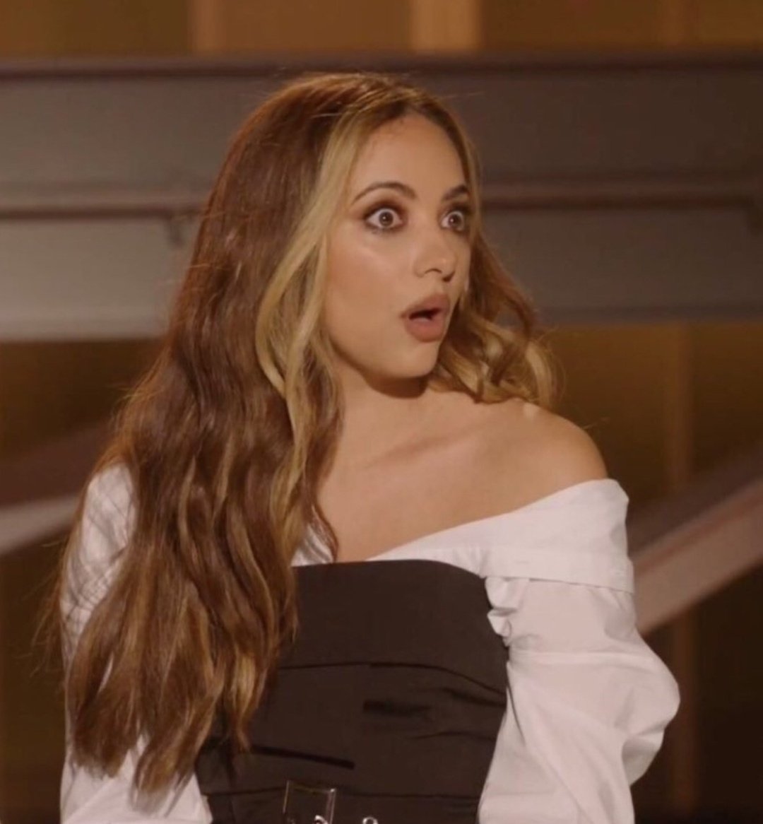 billiessharkk's tweet image. me when i didn&apos;t fail science #gcses2020