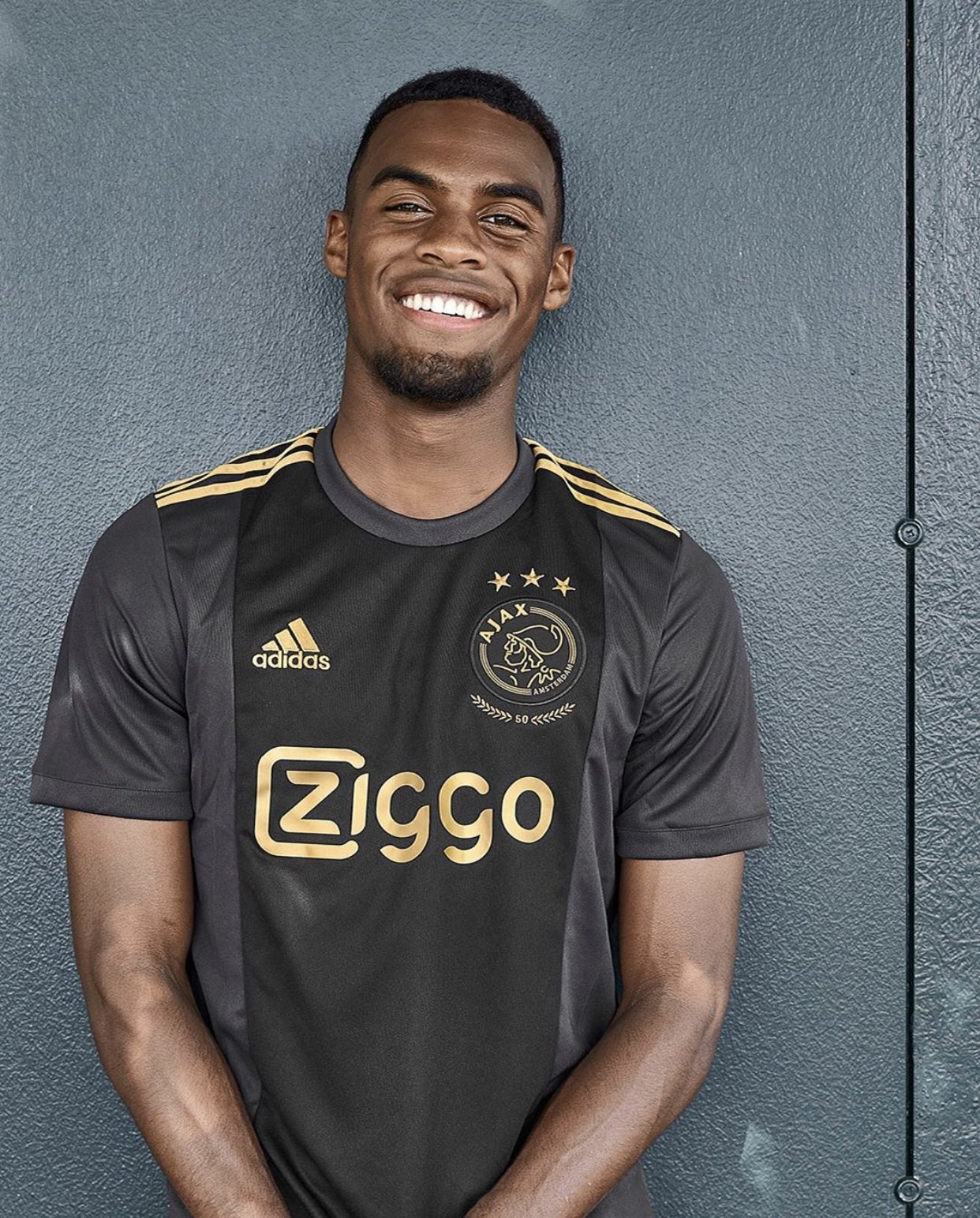 Divisa ajax best sale 2020