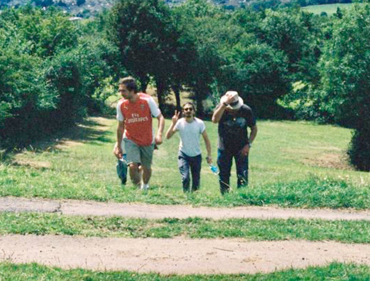 BAPF61's tweet photo. ‘Running Up That Hill’ #KateBush with #Placebo effect @PLACEBOWORLD,”hold on to your chapeau #Fast1...”
https://t.co/S7aLmoQwh9 #RunningUpThatHill https://t.co/KGU2K0NiHw