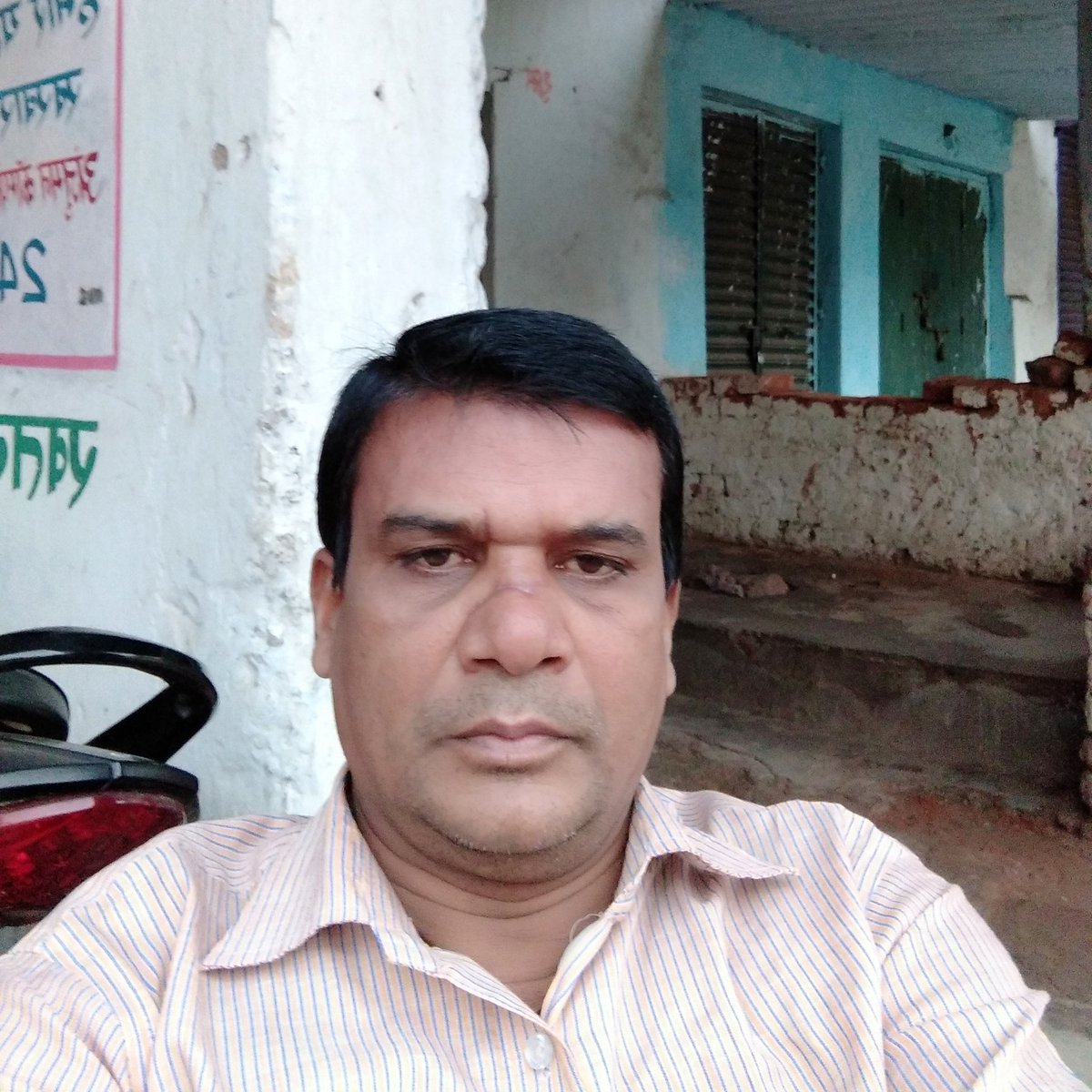 Mdkhalik1's tweet photo. Tum mere paas hote ho goya... 
.... Jb koi dusra nhi hota. https://t.co/Z1V10uuz2D