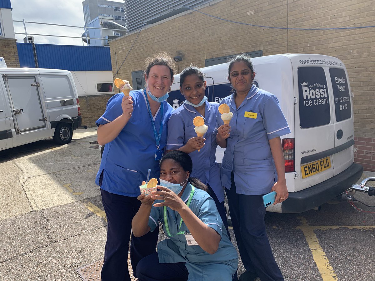 Thank you to @rossiicecream Rossi Bear for making an appearance today and wearing a mask! Come on down and get your free ice cream @MSEHospitals at @SouthendNHS now @BasildonHosp 2.30-4.30, Brit Park 12-1 tomorrow Broomfield, Braintree and Orsett