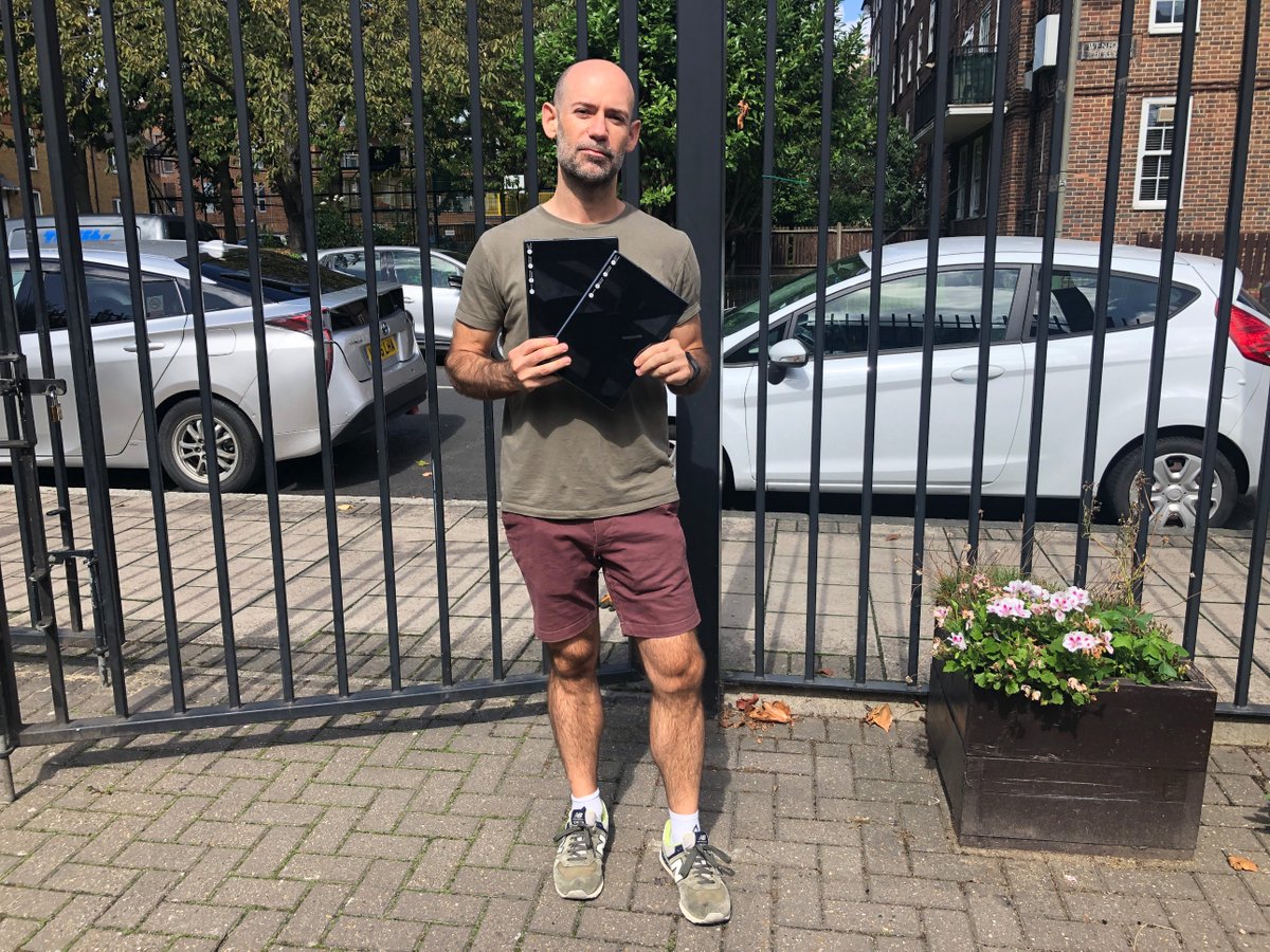 PWRtoConnect's tweet photo. 🔌Thursday Mornings 💥 @PWRtoConnect accepting donations and updating desktops! 

We welcomed some new awesome #IT Volunteers to our space near @BatterseaPwrStn 

Thank you all! #TechWillSaveUs #PowerToConnect #RecycledTech #Wandsworth @wandbc https://t.co/jyNMrEyWqL